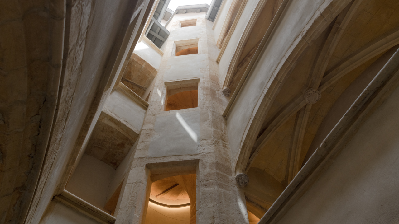 Copyright Sabine Serrad