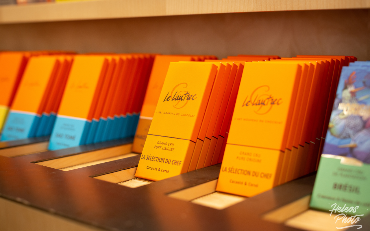 Copyright Heleos photo