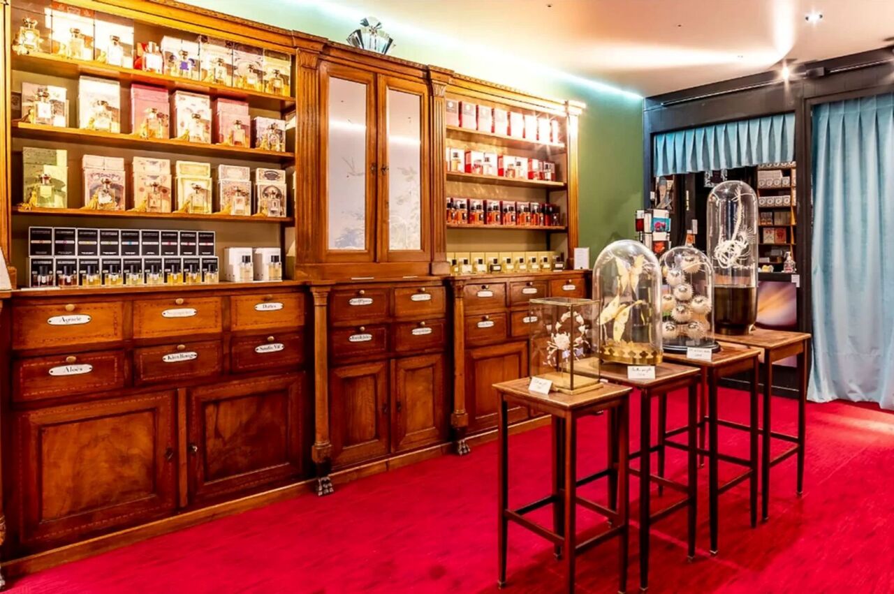 Copyright Lyon & Grace