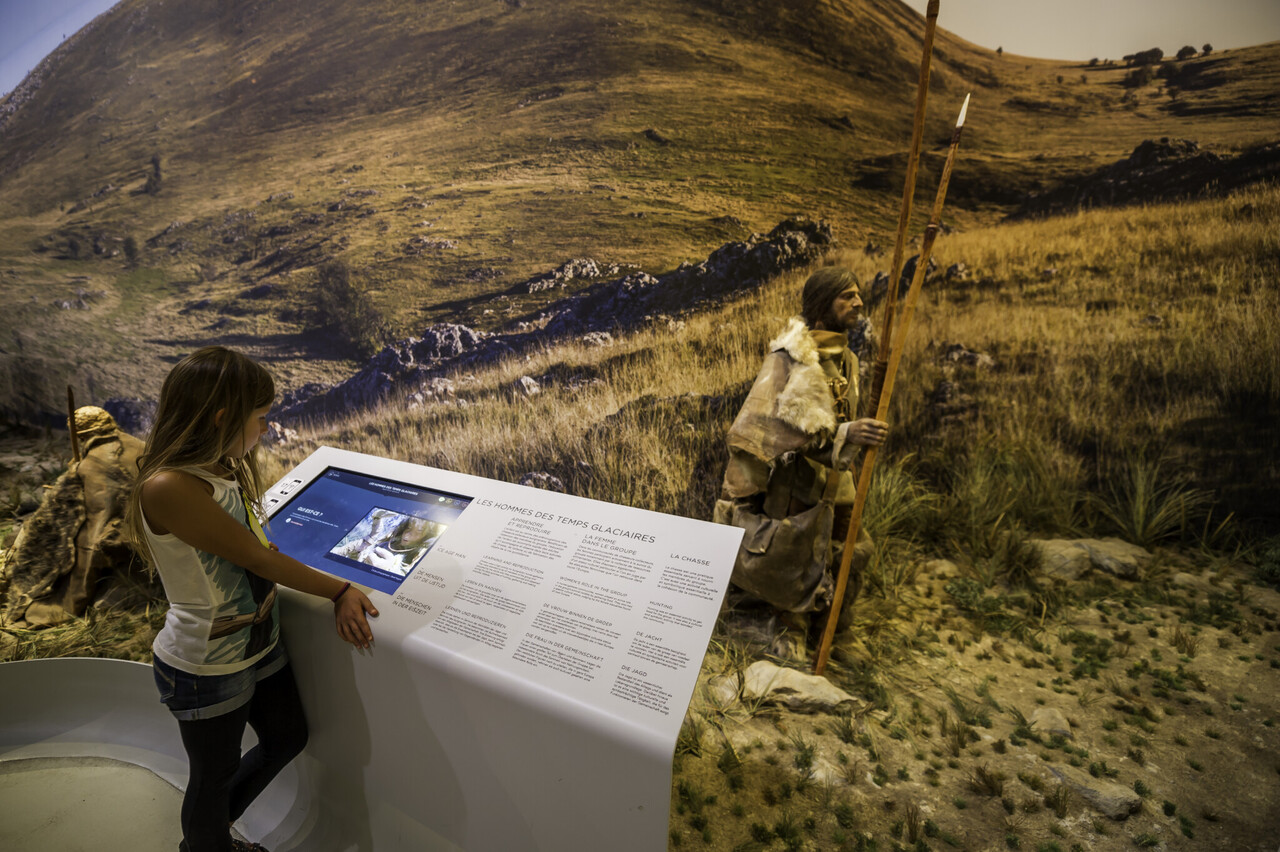 Copyright Franck Charton - Grotte Chauvet 2 Ardèche
