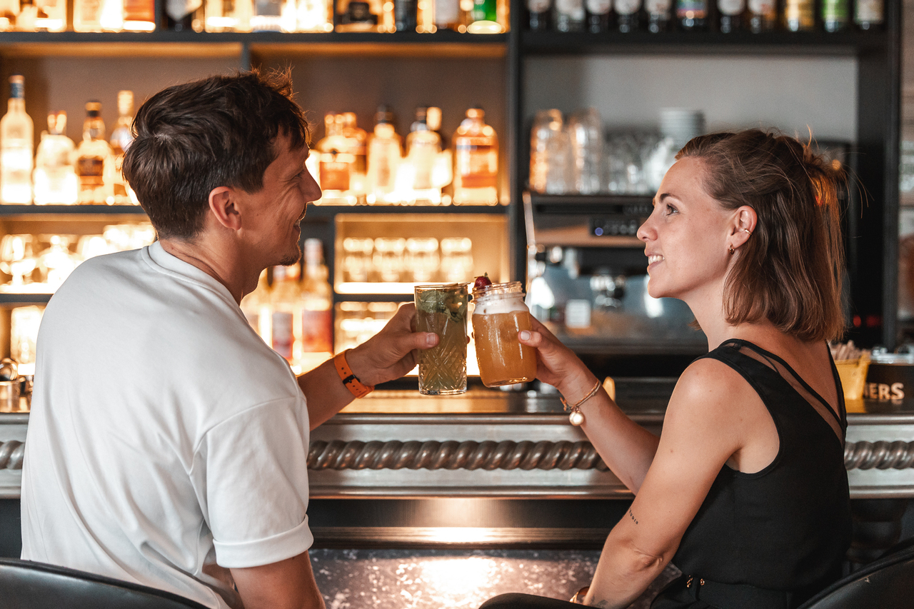 Copyright Seasons Production