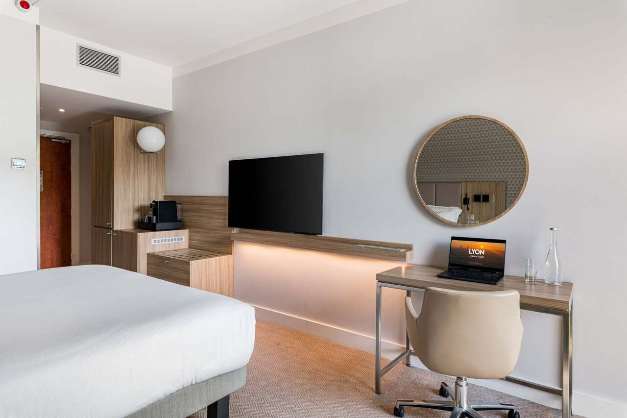 Copyright Copyright © 2025 Marine Piolat