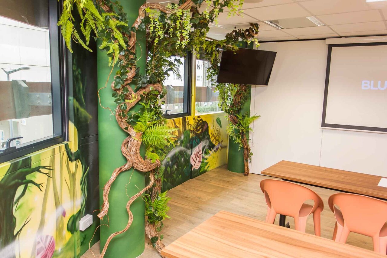 Copyright maRiophotos