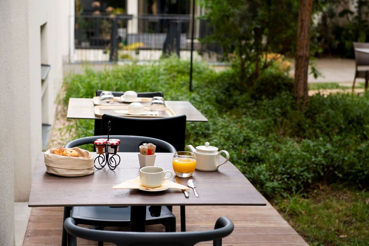 Copyright guillaume PERRET