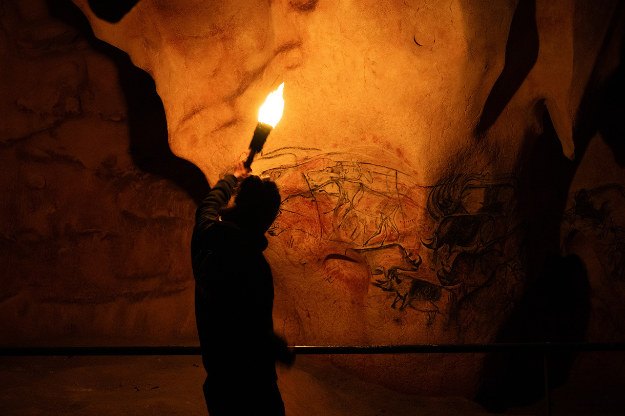 Copyright Raphael DUPONT - Grotte Chauvet 2 Ardèche