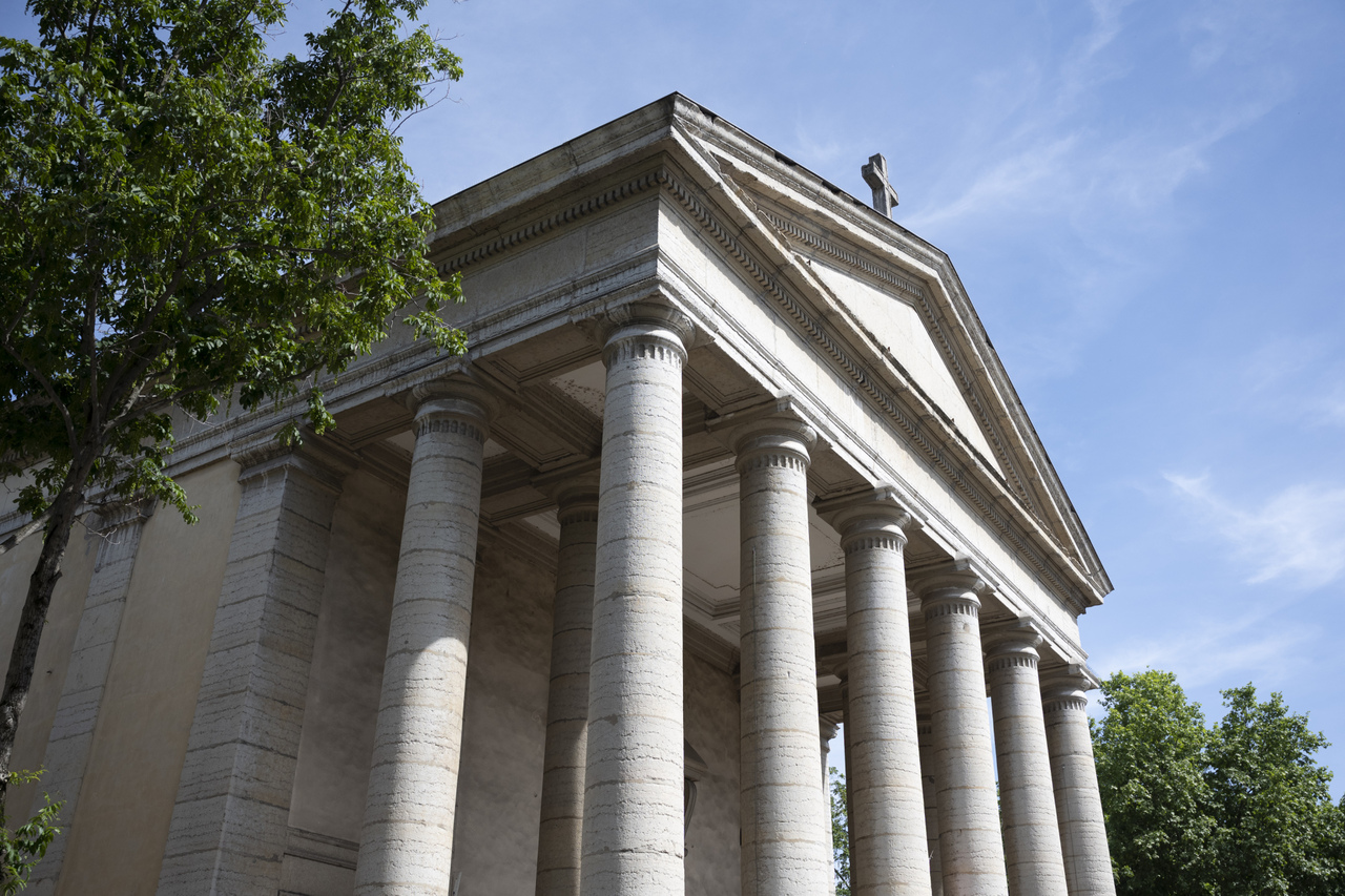 Copyright Charles Pietri