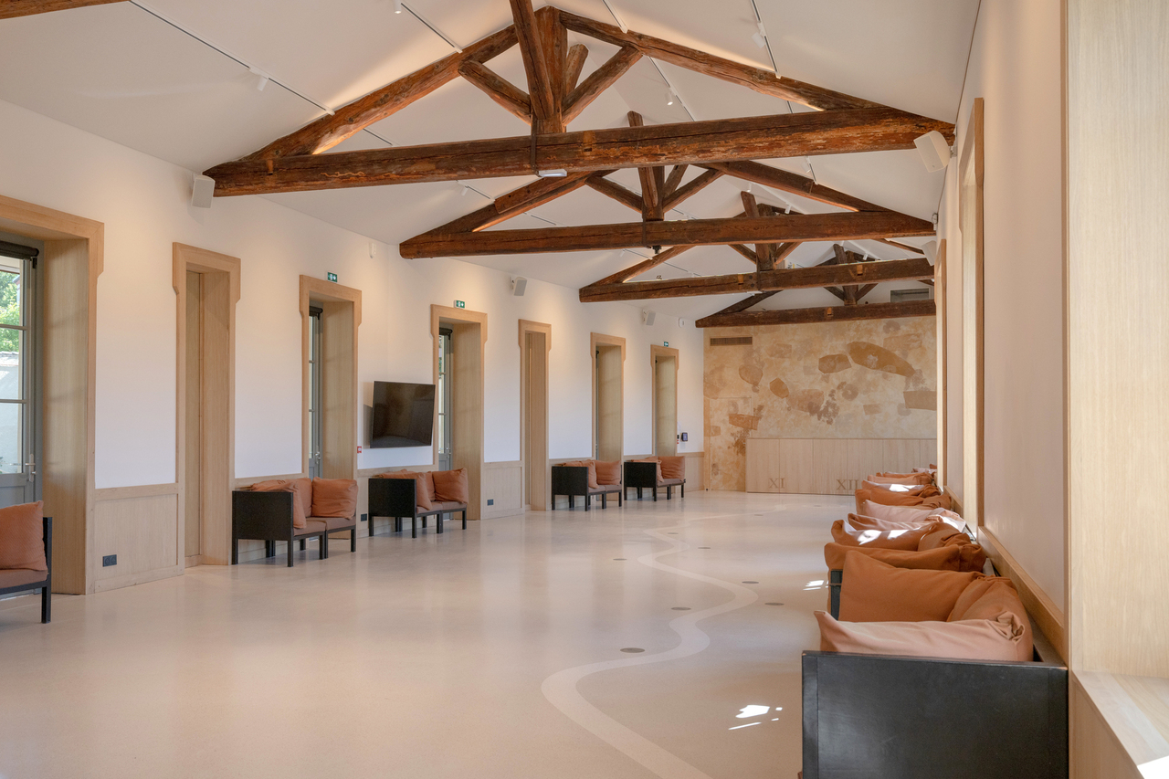 Copyright Sabine Serrad