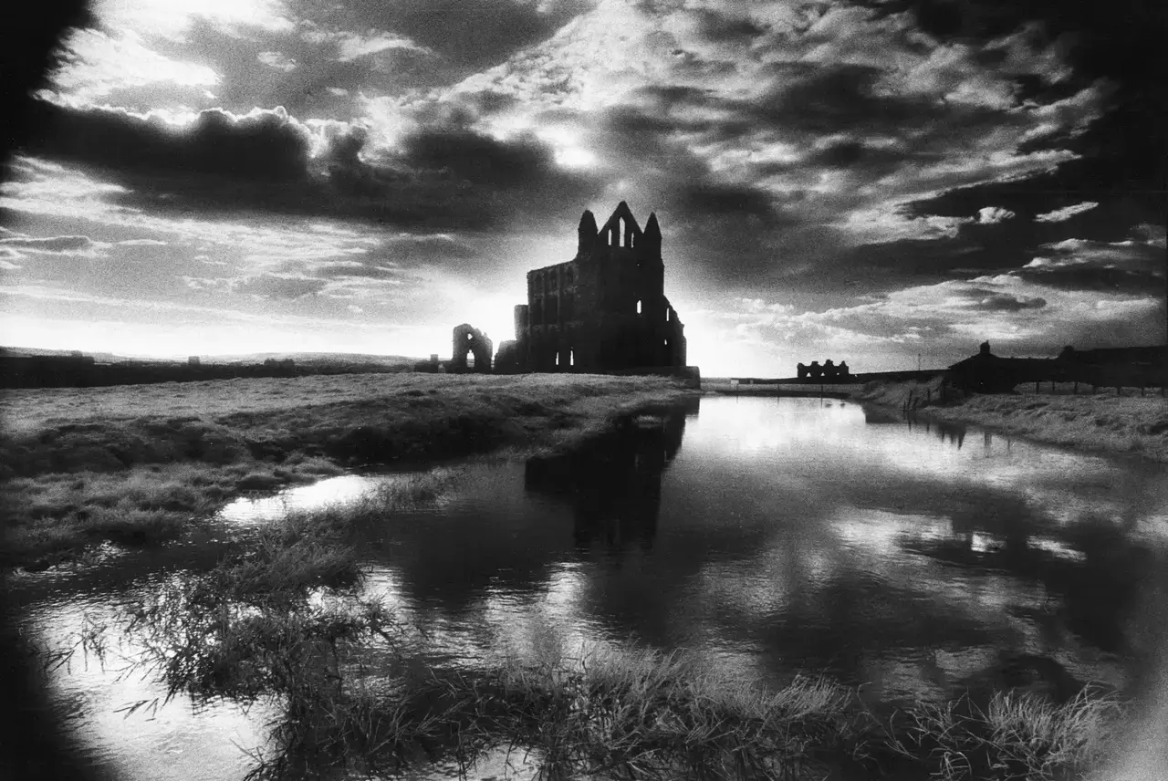 Copyright Simon Marsden
