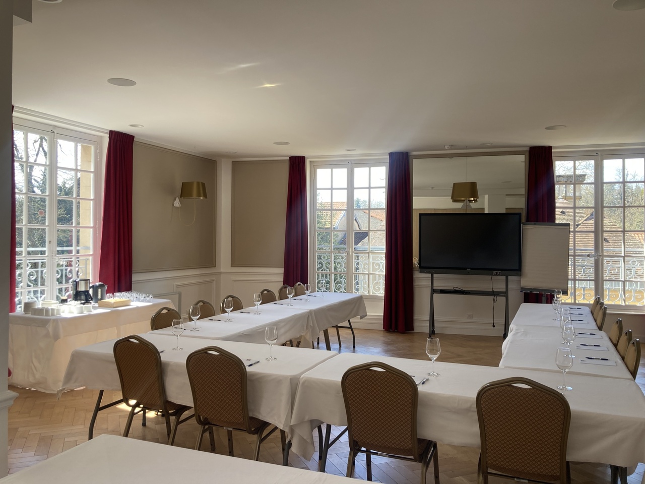 Copyright Vatel Academy