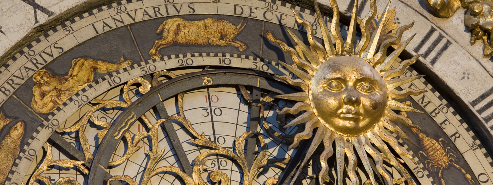 L'Horloge Astronomique - Office du tourisme de Lyon