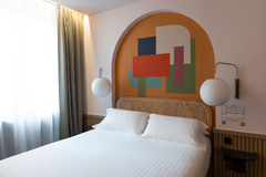 Copyright Yanis OURABAH