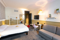 Copyright Yanis OURABAH