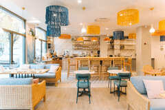 Copyright Alex Tarin