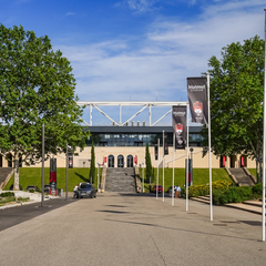Matmut Stadium - Allées des Lions / Parvis