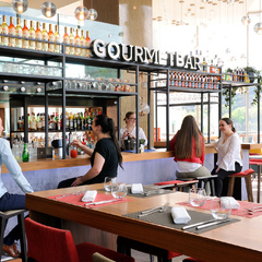 Gourmet Bar