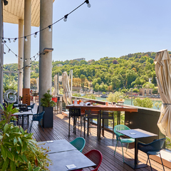Novotel Lyon Centre Confluence Bord de Saone
