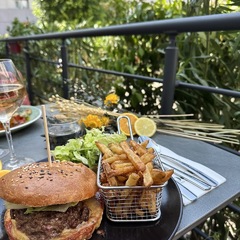 BURGER