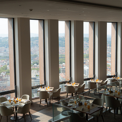 Radisson Blu Hotel - Celest Bar & Restaurant