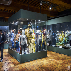 La salle des costumes et animatronics