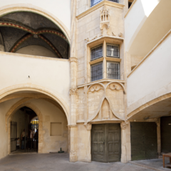 cour et traboule