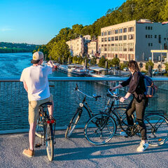 Visiter Lyon à vélo sur les bords de Saône et la Voie Bleue