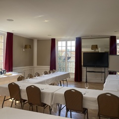 Vatel Academy - Château de Lacroix-Laval_Marcy-l'Étoile