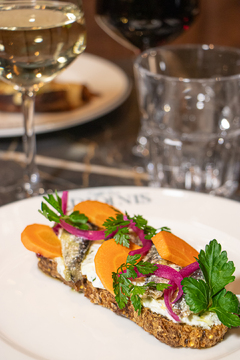 Copyright Mojo Comm'