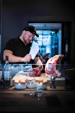 Copyright Clara AYEB