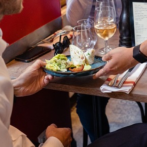 Copyright Bouchon des artistes