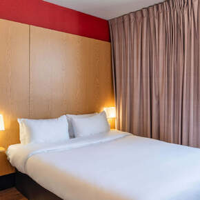 Copyright B&B