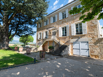 Copyright ML de Valbray