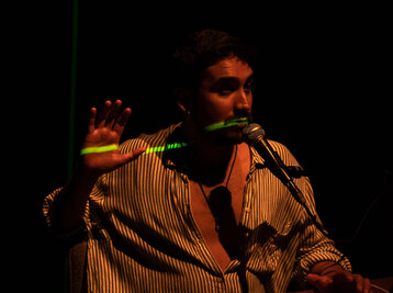 Copyright Fran Razeto