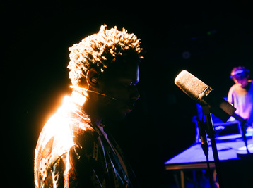 Copyright C Warm prod