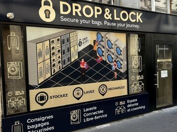 Copyright Drop & Lock