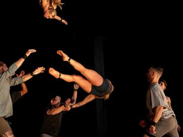 Copyright Simon Mcclure