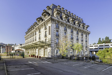 Mercure Lyon centre Château Perrache