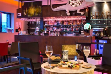 Tapas et Cocktail Bar-Restaurant Le Cocon Saint-Priest