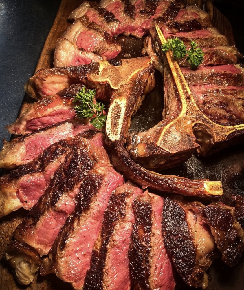 Copyright Clara AYEB