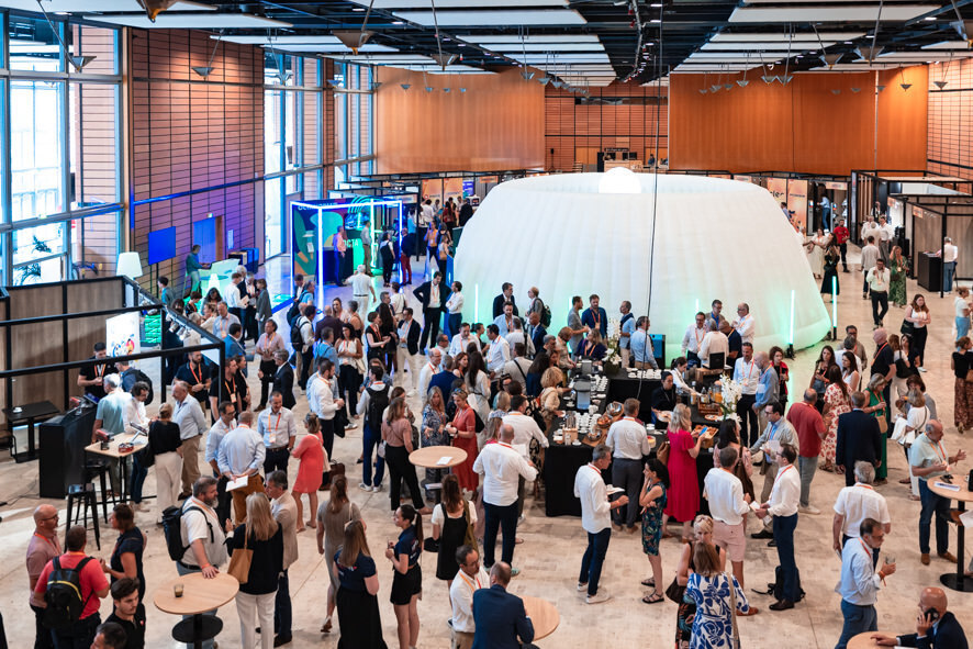 Copyright Sebastien Clavel