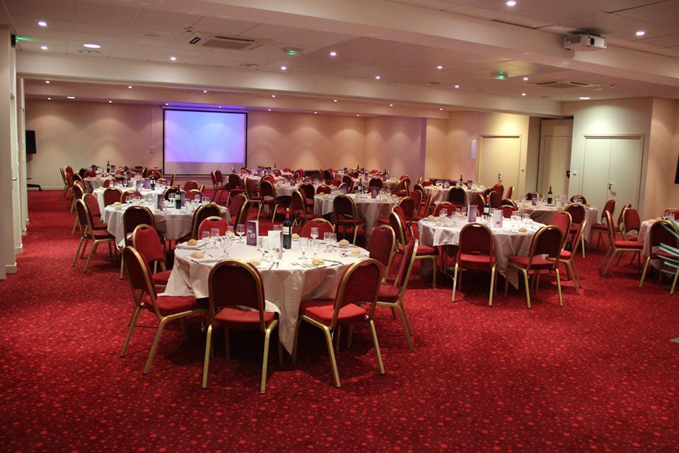 Copyright Baptiste de Izarra